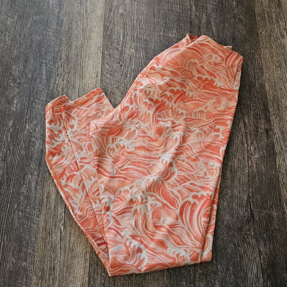 Okiino wave orange leggings